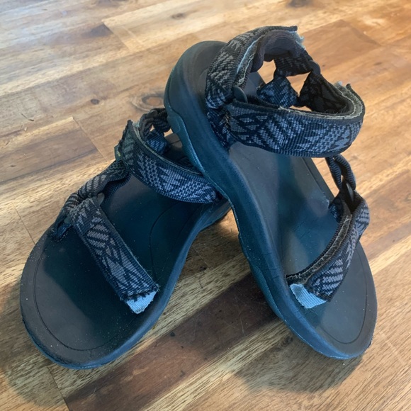 Teva/Chaco Sandals: 2 pairs! - Picture 3 of 13